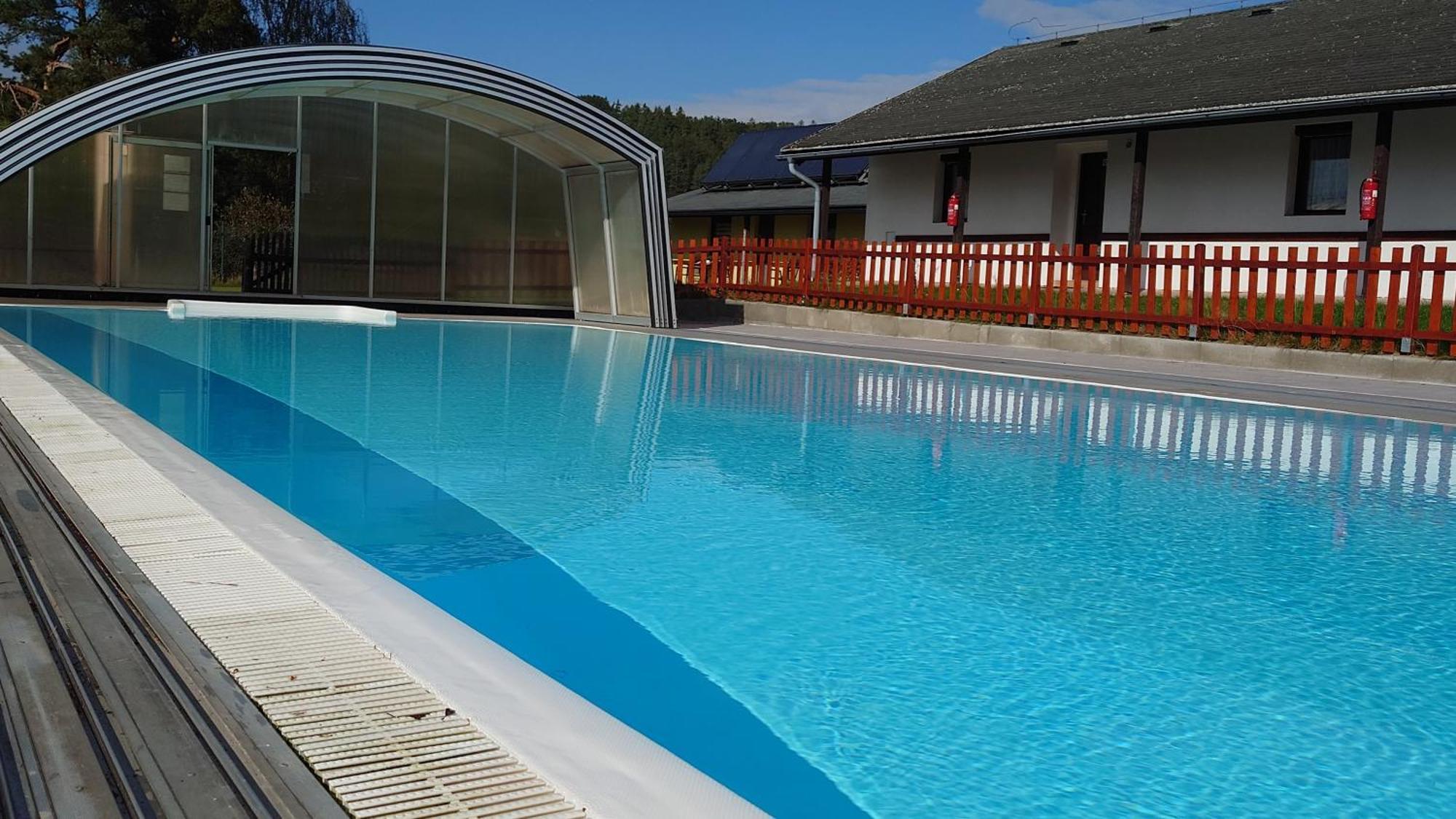 Raj Sportovni A Rekreacni Resort Branzez Kněžmost Eksteriør bilde