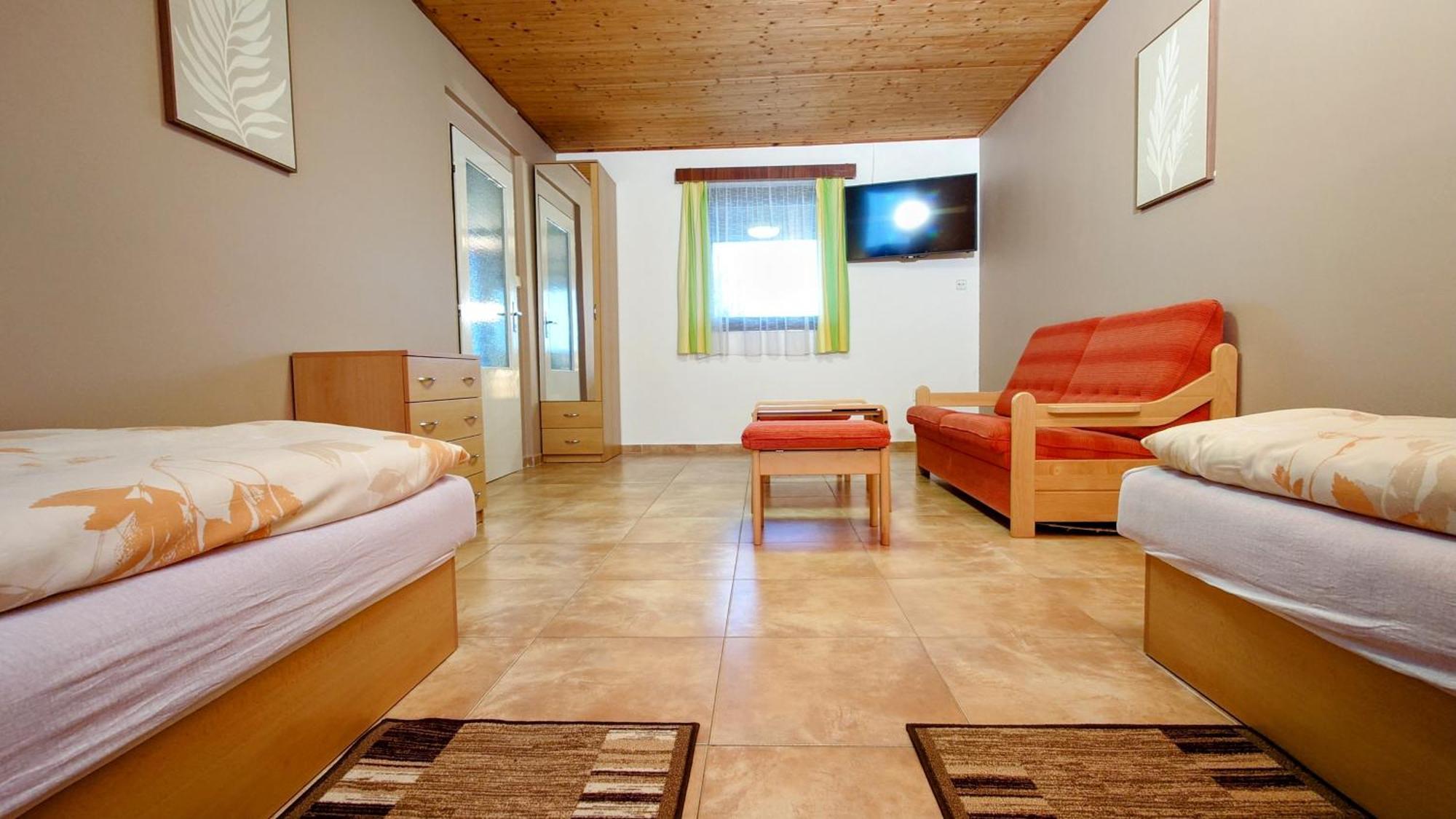 Raj Sportovni A Rekreacni Resort Branzez Kněžmost Eksteriør bilde